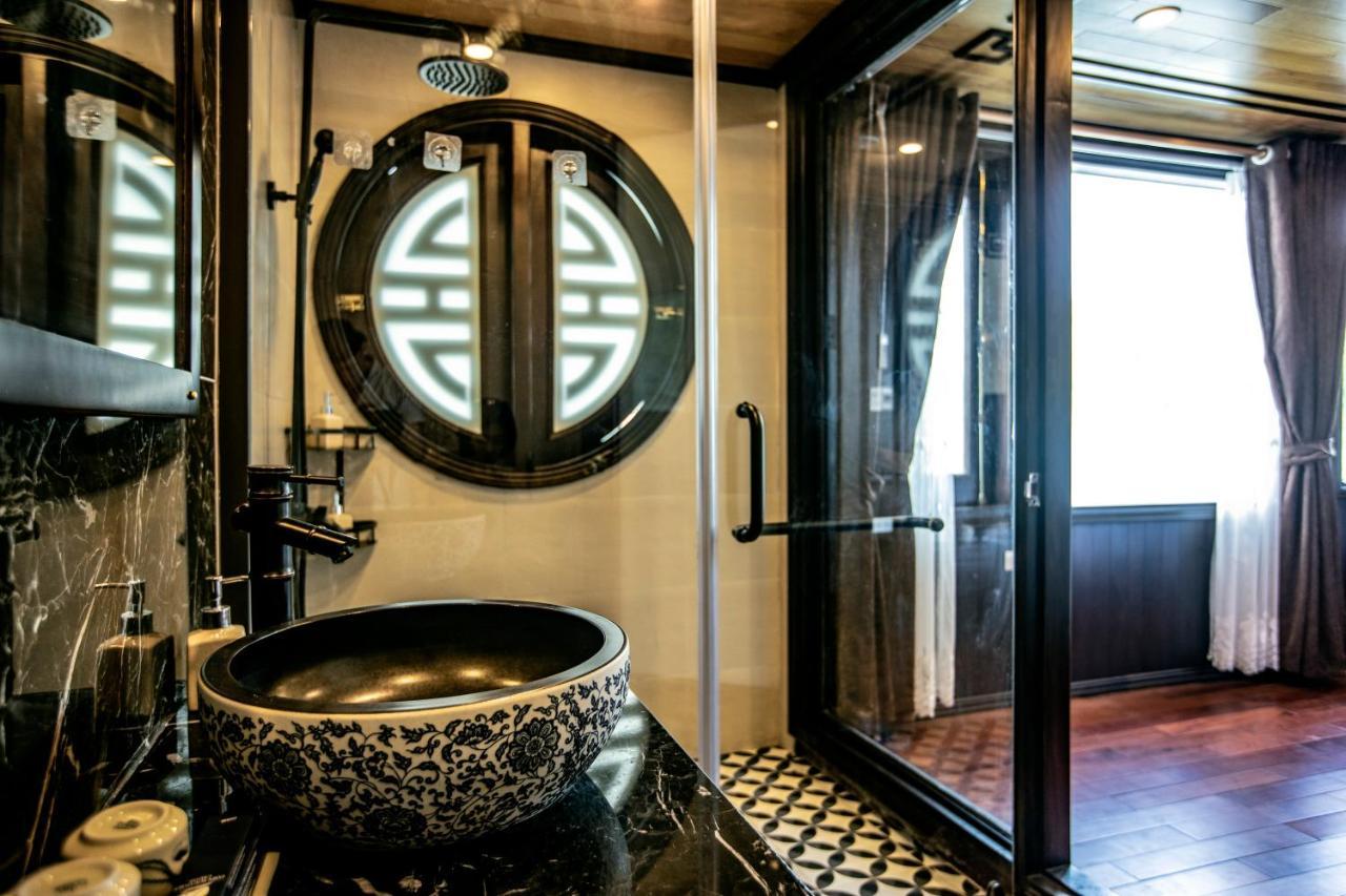 Cozy Boutique Cruise Hotel Dong Khe Sau ภายนอก รูปภาพ