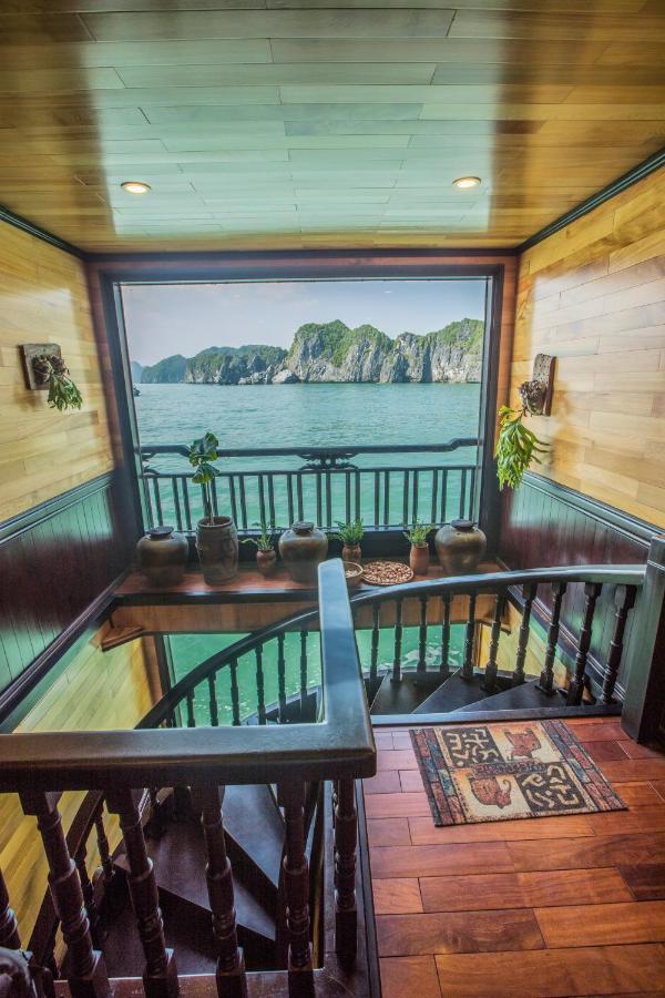 Cozy Boutique Cruise Hotel Dong Khe Sau ภายนอก รูปภาพ